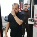 Terkait Kasus Pengeroyokan, Anggota DPRD Kabupaten Bekasi Nyumarno Resmi Ditahan Kejari IMG-20260730-WA0001